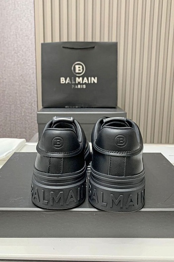Кожаные кроссовки Balmain чёрного цвета   