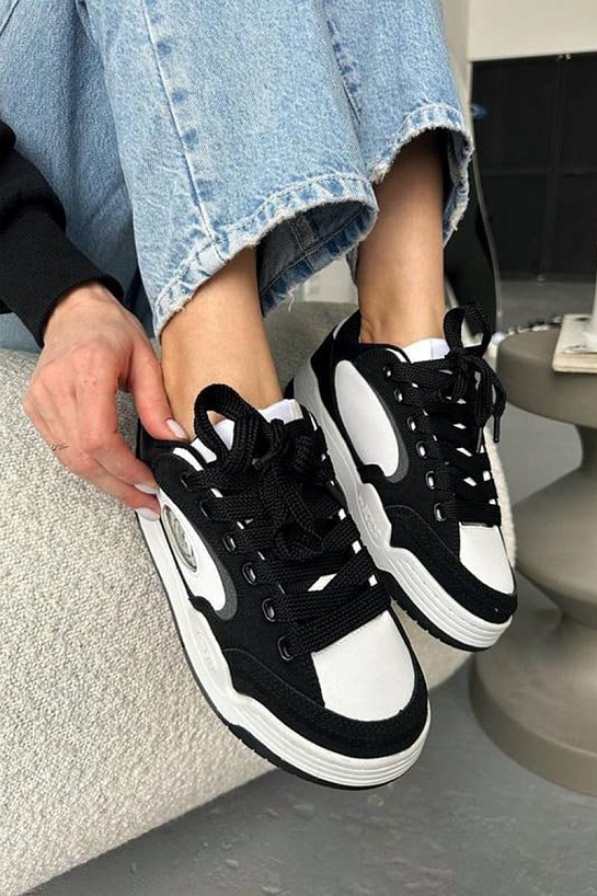 Кроссовки Adidas ADI2000 - Black / White