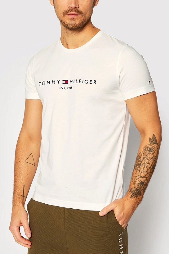 Футболка белого цвета Tommy Hilfiger Core Logo