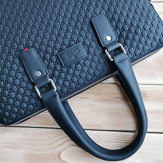 Кожаная сумка Gucci GG Supreme briefcase 38х28 см