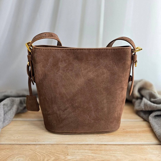 Замшевая сумка Prada Bucket 24x22 см - Brown