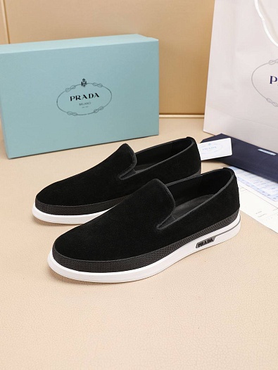 Мужские замшевые слипоны Prada Saint Tropez - Black / White   