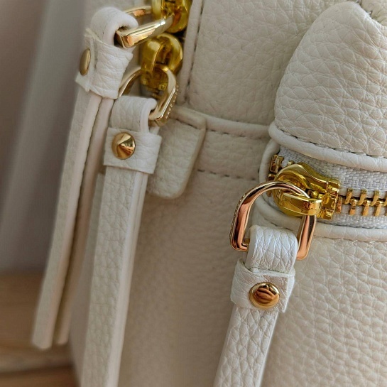 Кожаный рюкзак Marc Jacobs 25x19 см