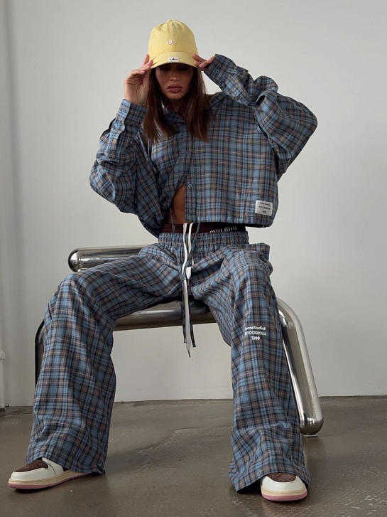 Женский костюм синего цвета Acne