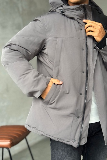 Серый пуховик Canada Goose Sanford logo-patch   