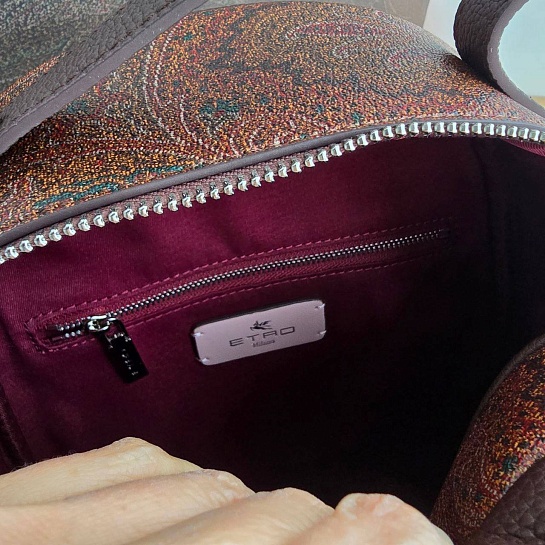 Кожаный рюкзак Etro с узором плейсли 30x24 см