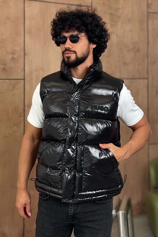 Мужской чёрный жилет Hugo Boss