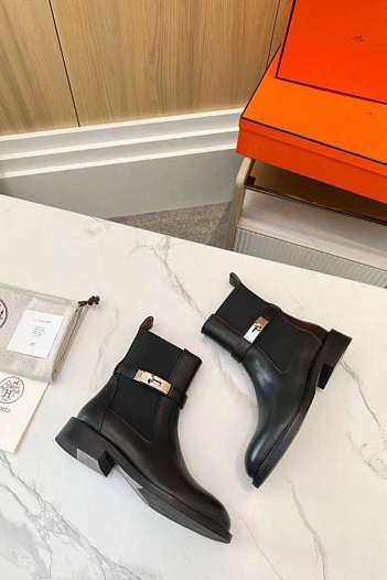 Женские чёрные кожаные ботинки Hermes   