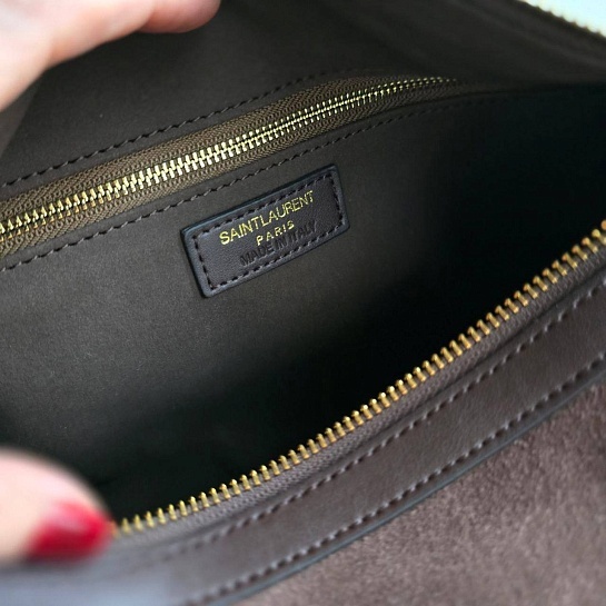 Замшевая сумка Yves Saint Laurent 29x18 см