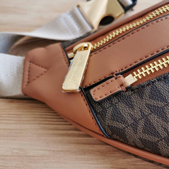 Женская кожаная сумка Michael Kors Kenly Small Crossbody 33x16 см