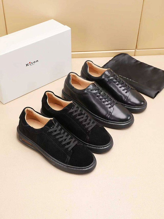 Мужские замшевые кроссовки Kiton