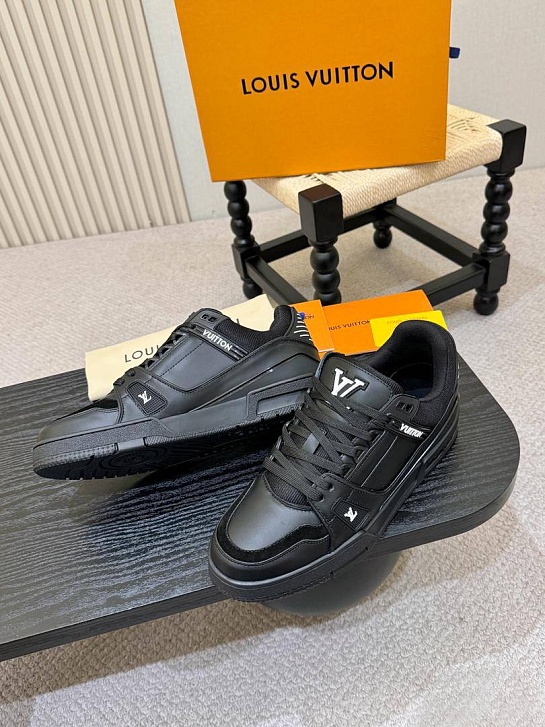 Мужские кроссовки Louis Vuitton Trainer - Black