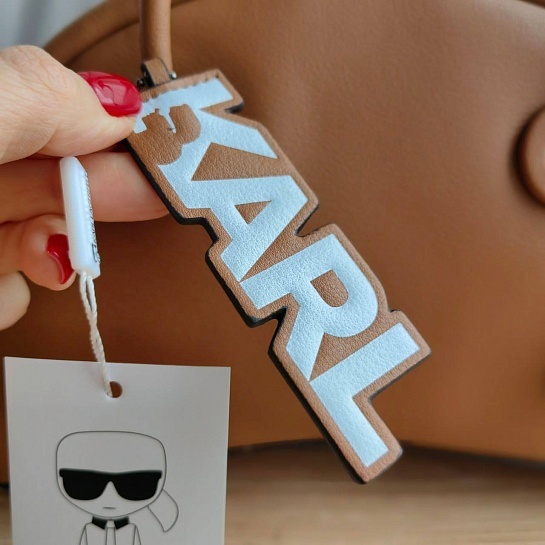 Кожаная сумка Karl Lagerfeld Half Moon 25x15 см