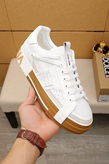 Женские кожаные кроссовки Dolce & Gabbana   