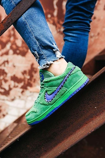 Кроссовки Grateful Dead x Nike SB Dunk Low "Green Bear"   