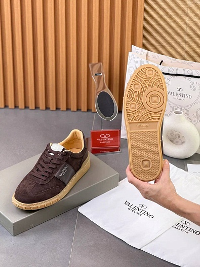 Замшевые кроссовки Valentino Upvillage - Brown   