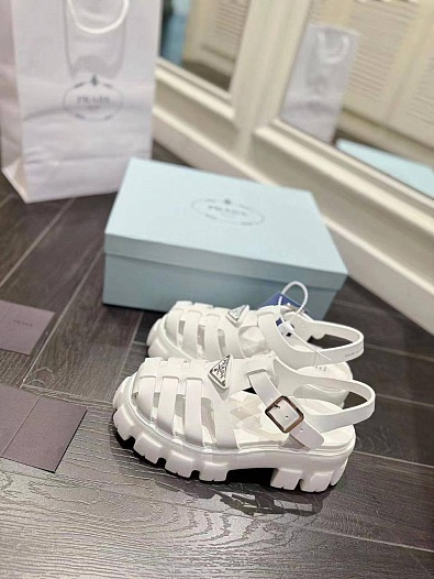 Женские кожаные сандалии Prada Monolith Fisherman - White   