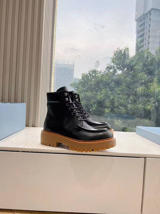 Женские чёрные ботинки Prada Premium