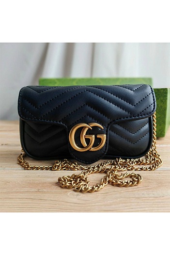 Кожаная сумка Gucci GG Marmont 27x15 см   