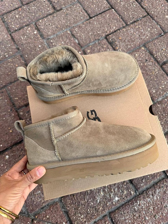 Женские ботинки UGG Classic Ultra Mini Platform - Beige
