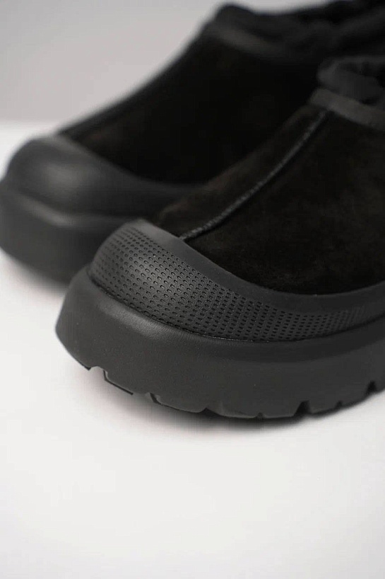 Ботинки с мехом UGG Tasman Weather Hybrid - Black