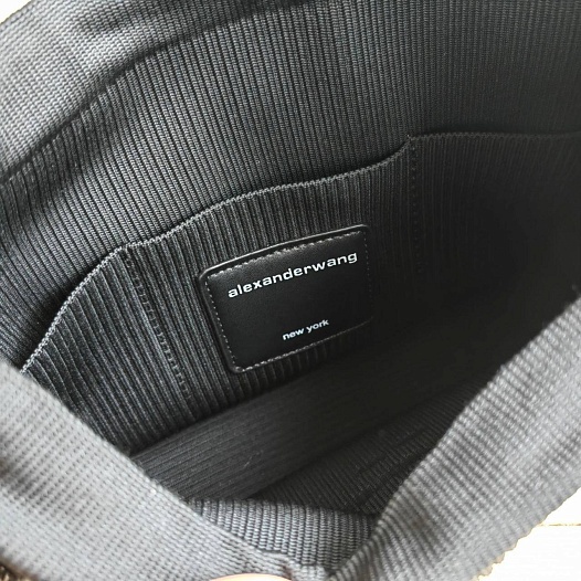 Чёрная сумка-хобо Alexander Wang 37x30 см   