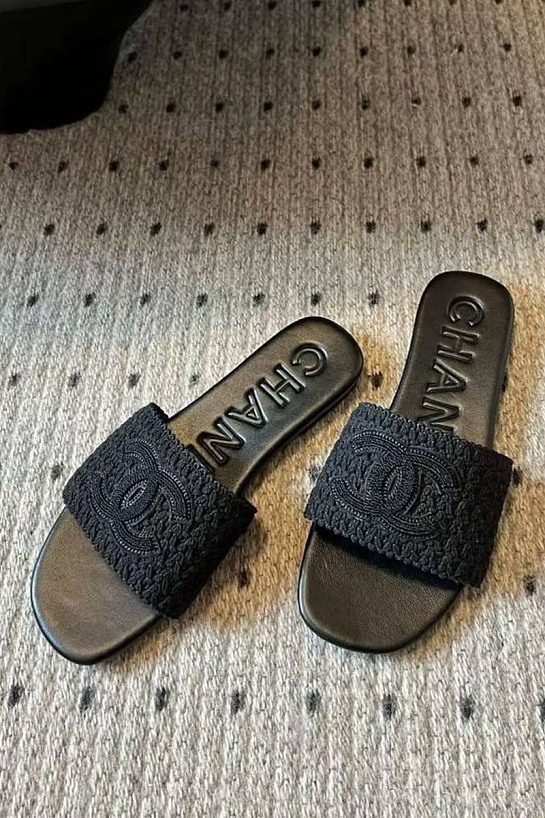 Женские шлёпанцы Chanel Premium - Black