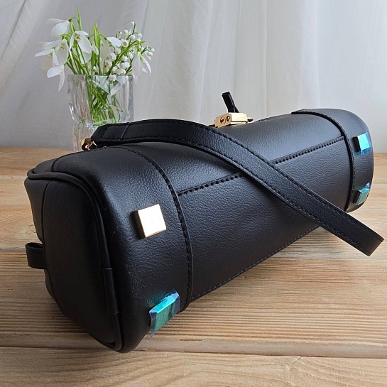 Кожаная сумка Loewe Amazona 24.5x13 см