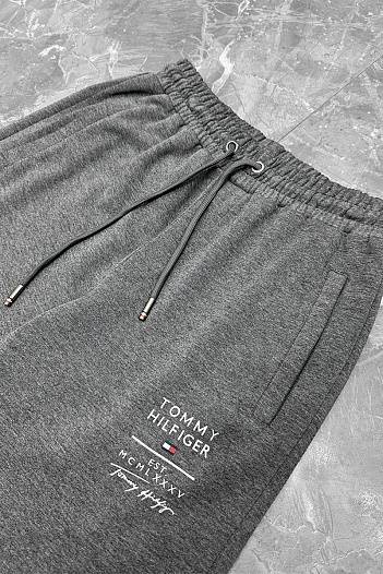 Спортивные штаны серого цвета Tommy Hilfiger   