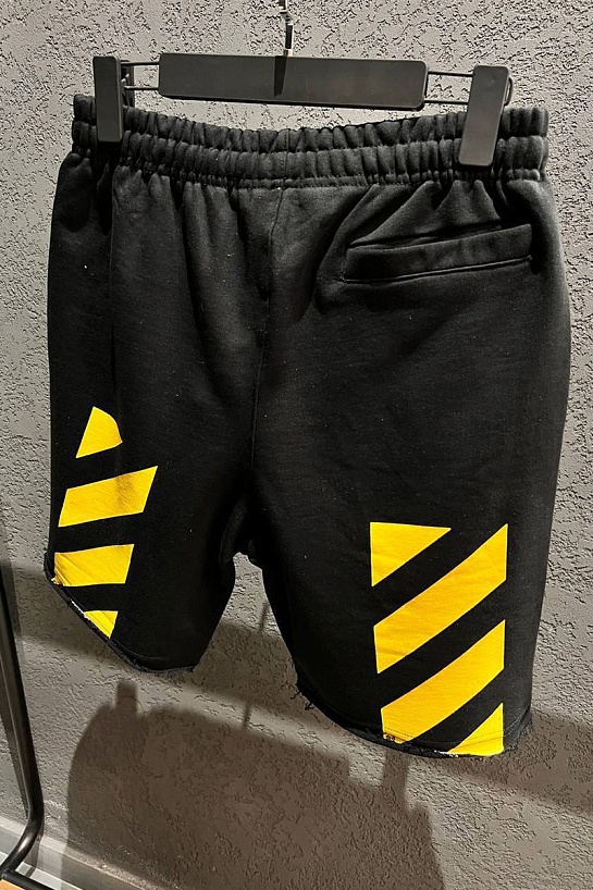 Чёрные мужские шорты Off-White Caravaggio print