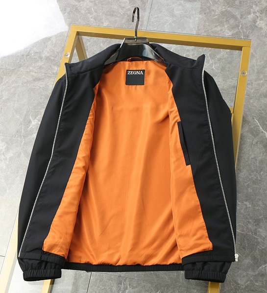 Мужская чёрная ветровка Zegna