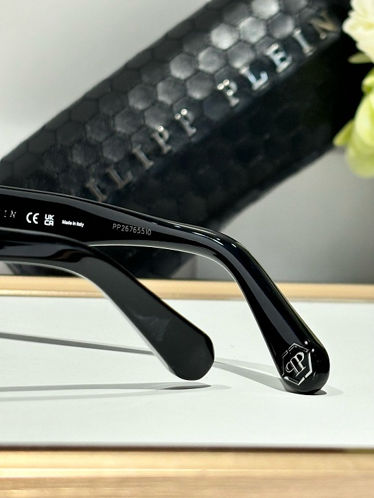 Солнцезащитные очки Philipp Plein Shelter