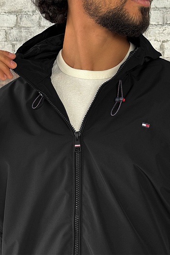 Мужская чёрная ветровка Tommy Hilfiger   