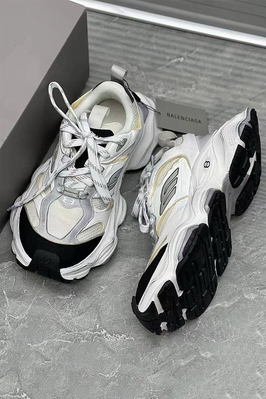 Женские кроссовки Balenciaga Cargo