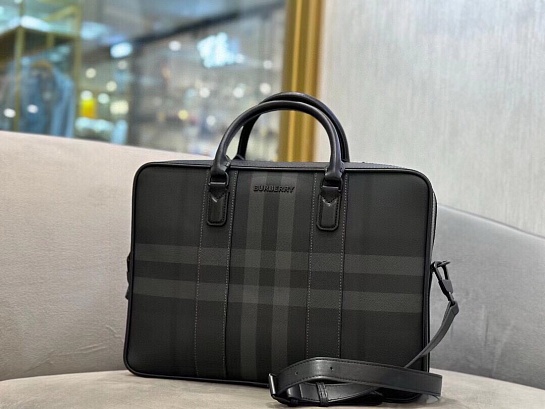 Кожаный портфель Burberry Premium 38x28x9 см