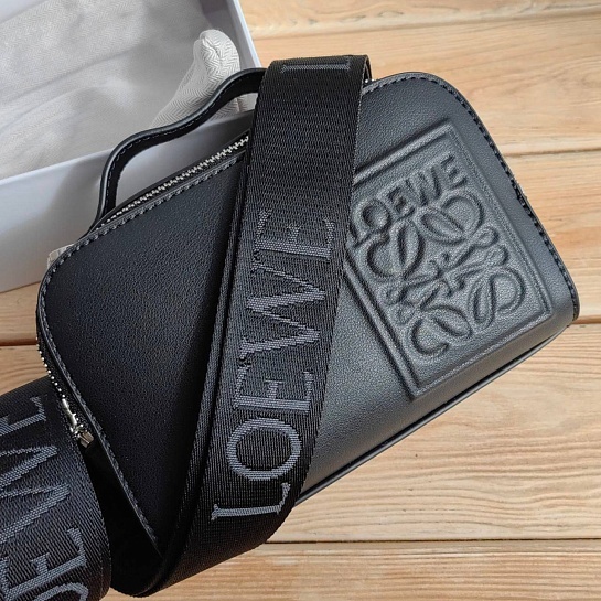 Кожаная сумка Loewe Mini Camera Crossbody 18x14 см - Black