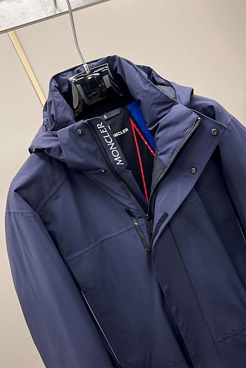 Пуховик синего цвета Moncler Grenoble   