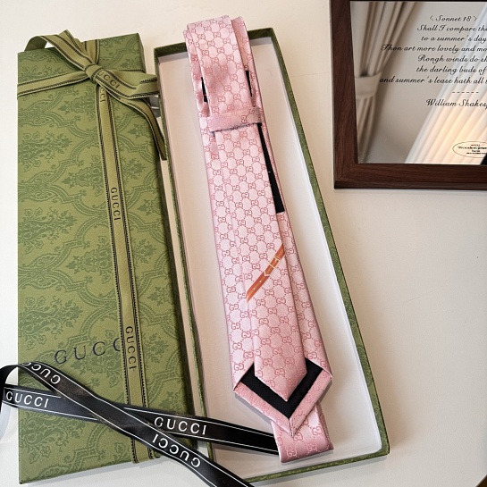Галстук Gucci GG Monogram premium 146x7 см - Pink
