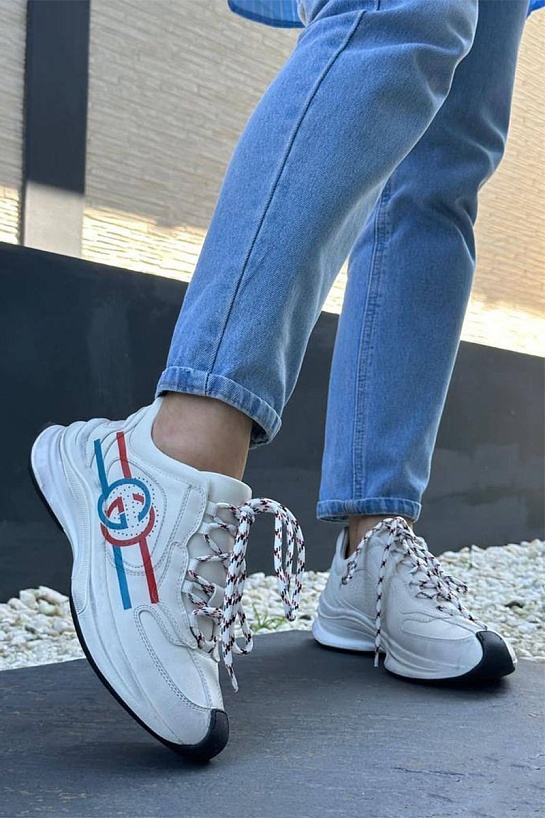 Женские кожаные кроссовки Gucci GG Run