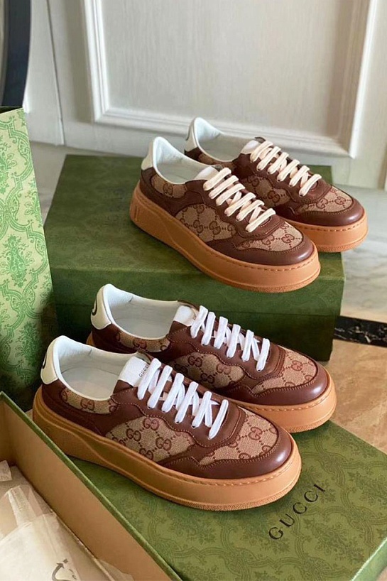 Мужские бежевые кроссовки Gucci