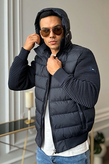 Тёмно-синяя куртка Tommy Hilfiger с вязаными рукавами logo-embroidered   