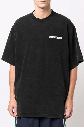 Чёрная оверсайз футболка Balenciaga   