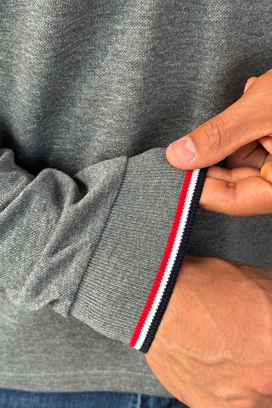 Серое поло с длинным рукавом Moncler logo-patch