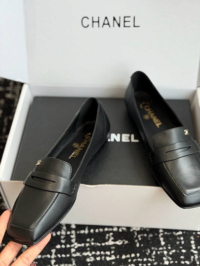 Женские кожаные лоферы Chanel premium   