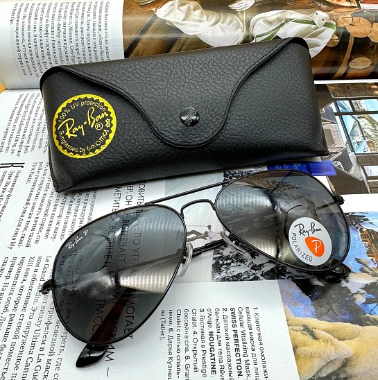 Солнцезащитные очки Ray-Ban Aviator Large Metal - Black