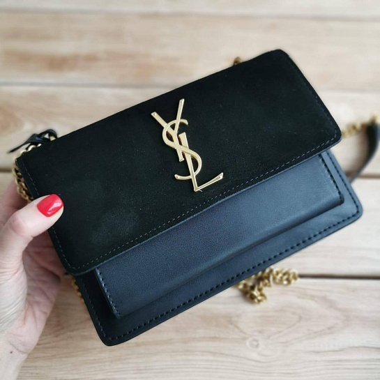 Женская чёрная сумка Yves Saint Laurent 22x17 см