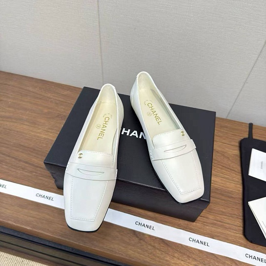 Женские кожаные лоферы Chanel premium