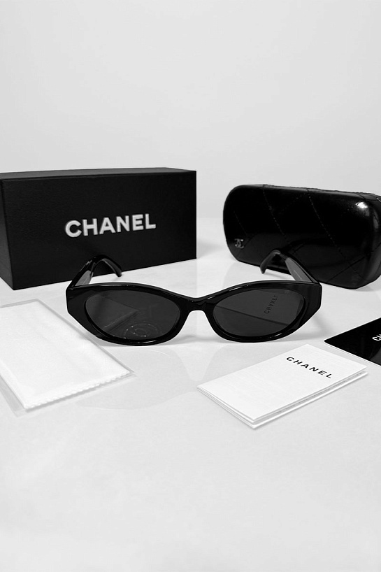 Женские солнцезащитные очки Chanel