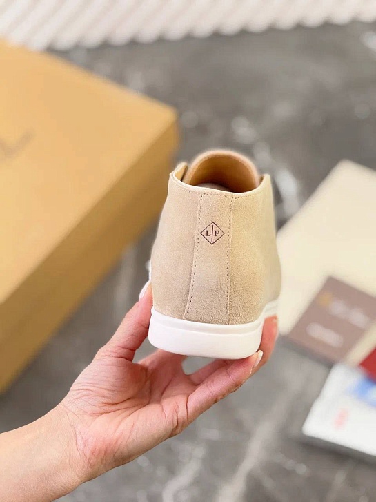 Замшевые лоферы с меховой стелькой Loro Piana Open Walk - Beige