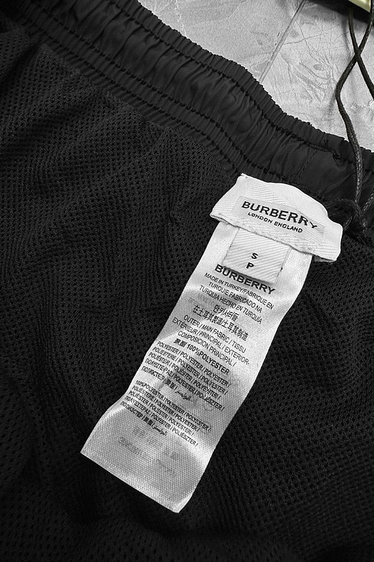 Мужские чёрные шорты Burberry